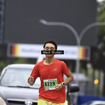 Runner Photo 8875894