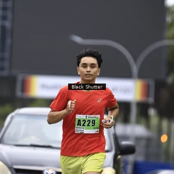 Runner Photo 8875917