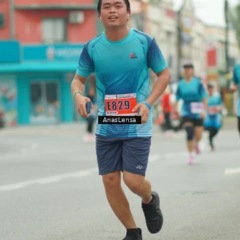 Runner Photo 8875953