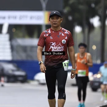 Runner Photo 8875987