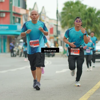 Runner Photo 8876024