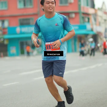 Runner Photo 8876041