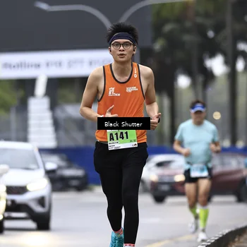 Runner Photo 8876063