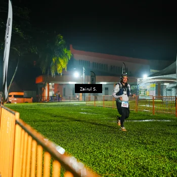 Runner Photo 8876115