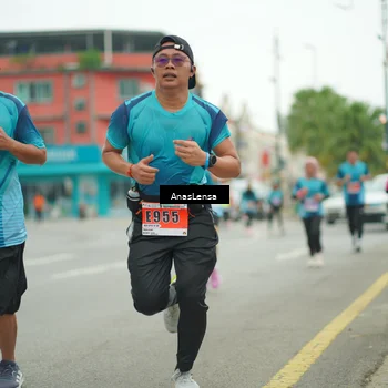 Runner Photo 8876123