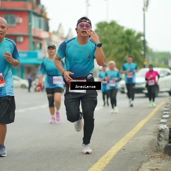 Runner Photo 8876141