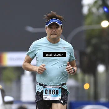 Runner Photo 8876159