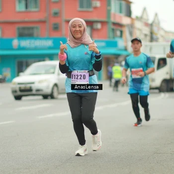 Runner Photo 8876210