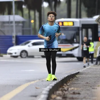 Runner Photo 8876211