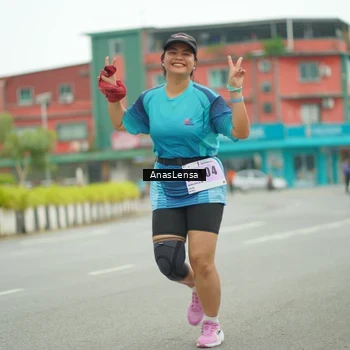 Runner Photo 8876242
