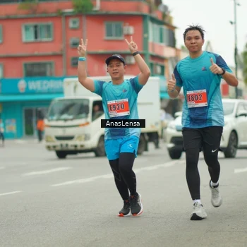 Runner Photo 8876317