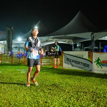 Runner Photo 8876324