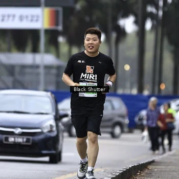 Runner Photo 8876329