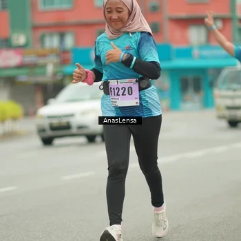 Runner Photo 8876331