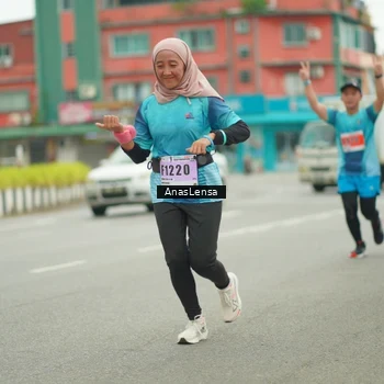 Runner Photo 8876333