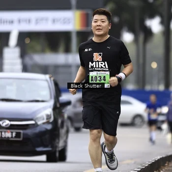 Runner Photo 8876341