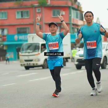 Runner Photo 8876356