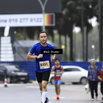Runner Photo 8876418
