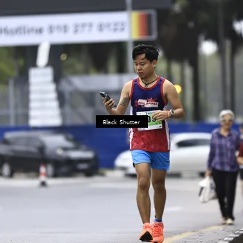 Runner Photo 8876593