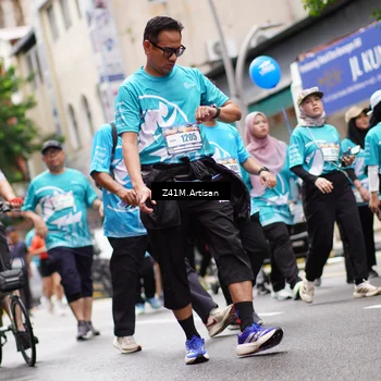 Runner Photo 8876605