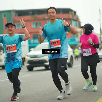 Runner Photo 8876689