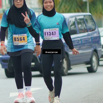 Runner Photo 8876713