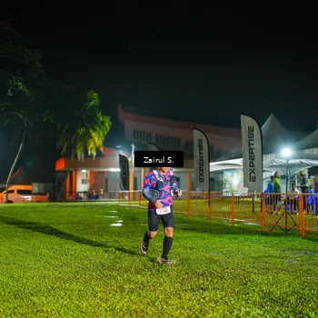 Runner Photo 8876736