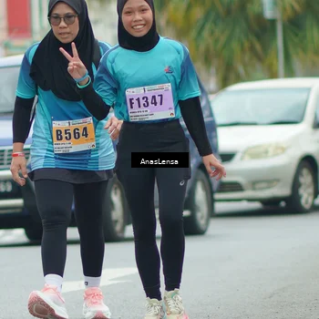 Runner Photo 8876742