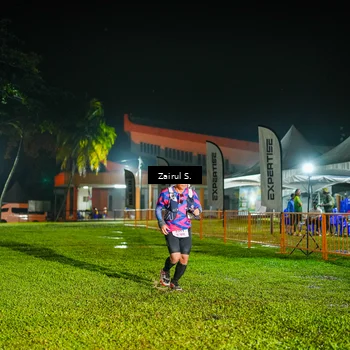 Runner Photo 8876913
