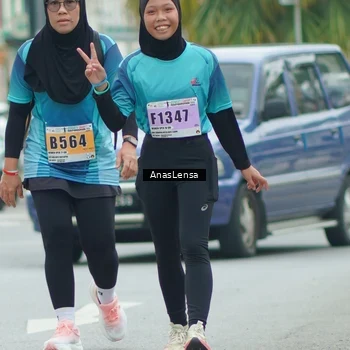 Runner Photo 8876940