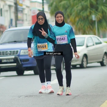 Runner Photo 8876946
