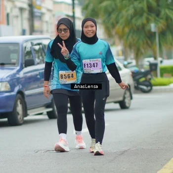 Runner Photo 8876957
