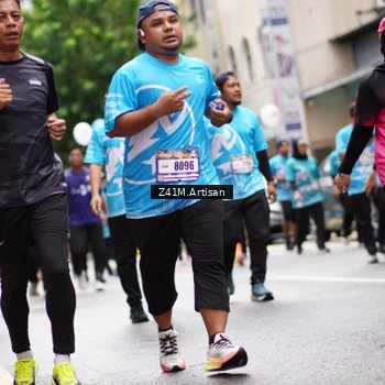 Runner Photo 8876959