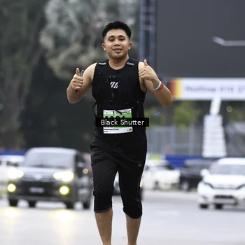 Runner Photo 8877054