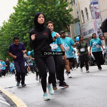 Runner Photo 8877062