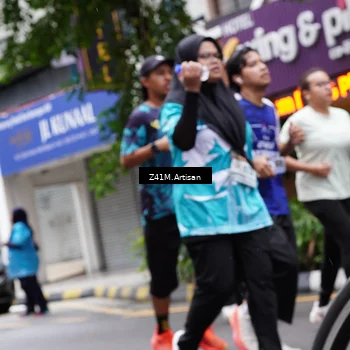 Runner Photo 8877114