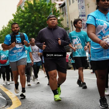 Runner Photo 8877271