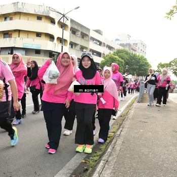 Runner Photo 8877281