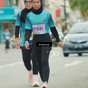 Runner Photo 8877312