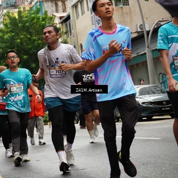 Runner Photo 8877318