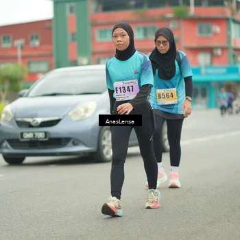 Runner Photo 8877364