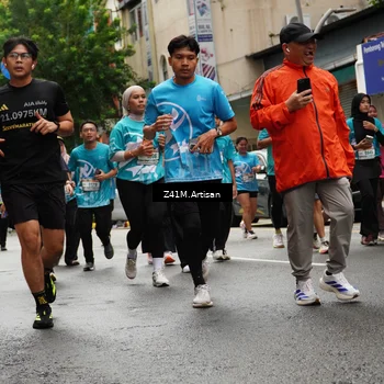 Runner Photo 8877390