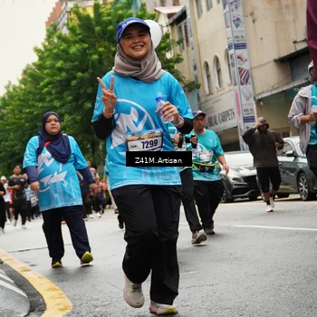 Runner Photo 8877502