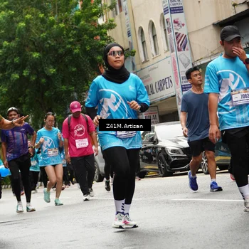 Runner Photo 8877570