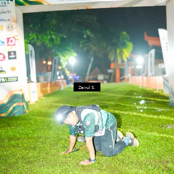 Runner Photo 8877592