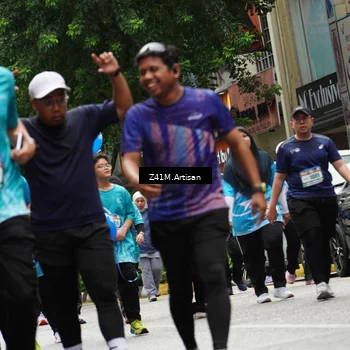Runner Photo 8877615
