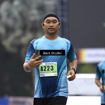 Runner Photo 8877738