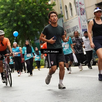 Runner Photo 8877779