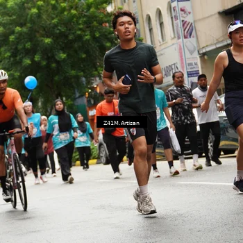 Runner Photo 8877802