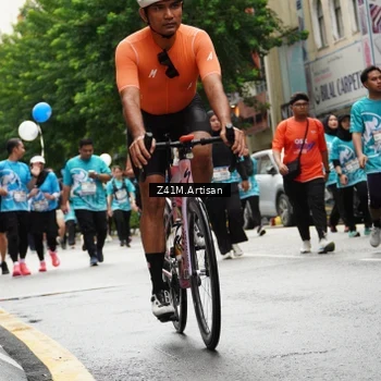 Runner Photo 8877810